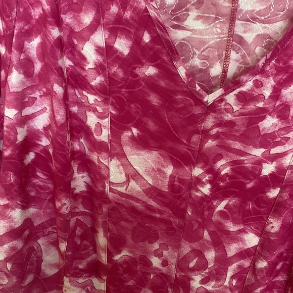 Sami & Jo Pink ad white printed tunic top with ruffle detail 3/4 sleeve v neck - Picture 7 of 13